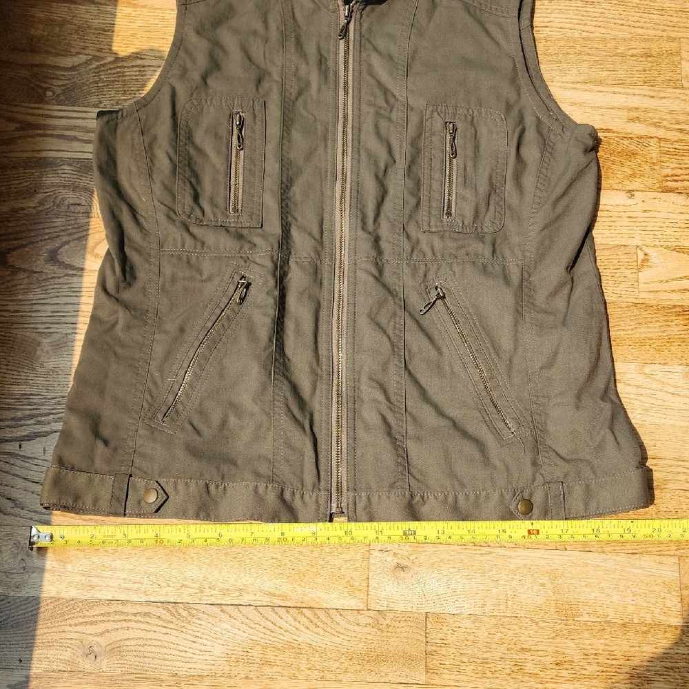 (S) Tilley Women's Cargo Vest Camping Hiking Fishing Athleisure Outdoor Gorpcore - Picture 6 of 12